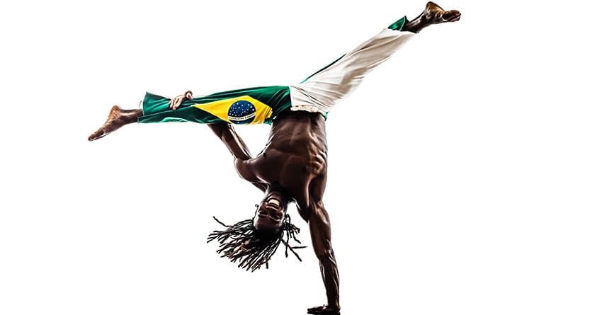 BREZİLYA DÖVÜŞ SANATI CAPOEİRA 