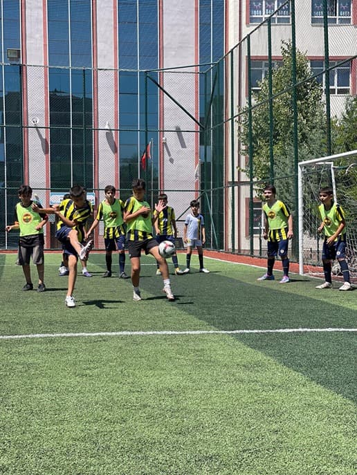 Fenerbahçe Futbol Okulu - Etimesgut