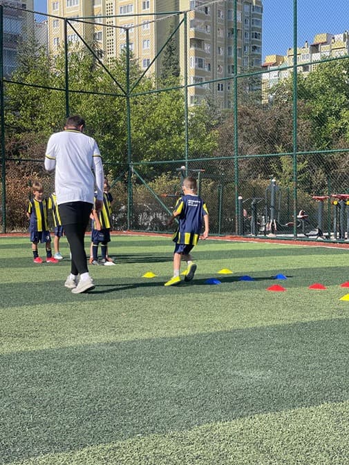 Fenerbahçe Futbol Okulu - Etimesgut - 5. Fotoğraf