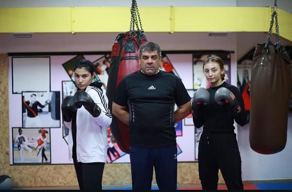 Ayaz Spor Kulübü - 4. Fotoğraf Ayaz Spor Kulübü - 4. Fotoğraf