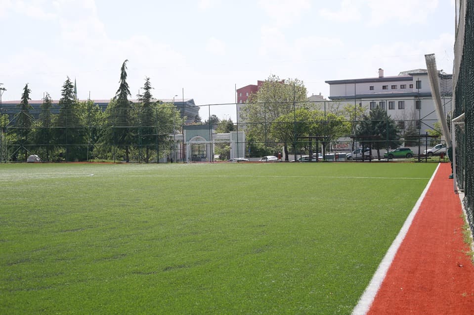 Aybesk Halı Saha - Yenimahalle Halı Saha - 2. Fotoğraf