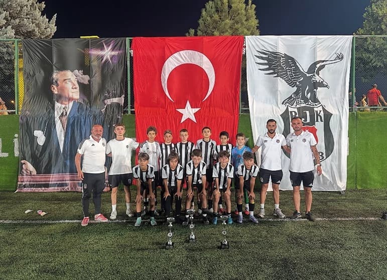 Beşiktaş Çayyolu Futbol Okulu