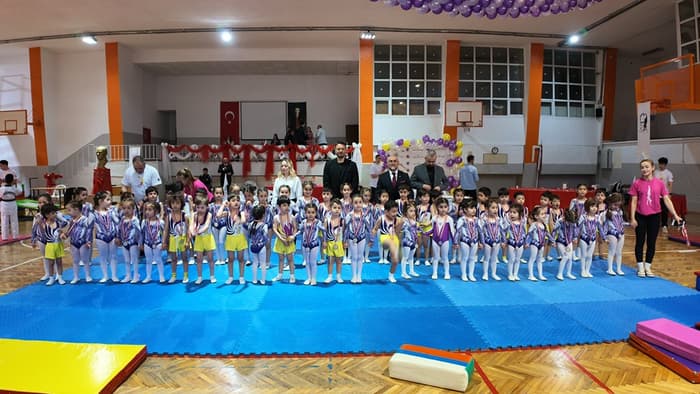 Anadolu Cimnastik Spor Kulübü - 3. Fotoğraf