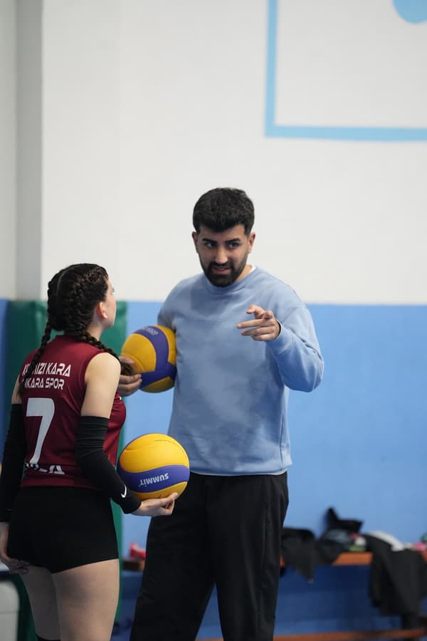 Kırmızı Kara Spor Kulübü - 13. Fotoğraf