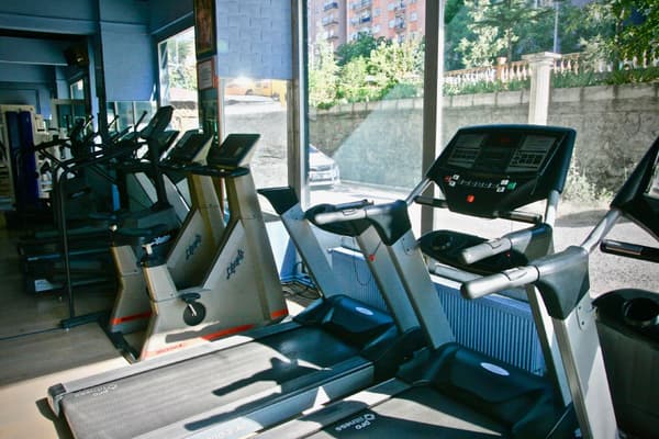Power Line Sport Center - 8. Fotoğraf