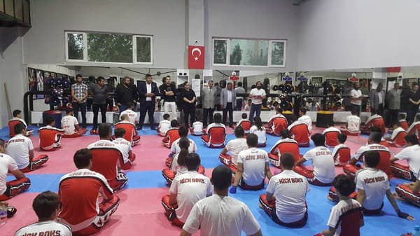 İkra Spor Kulübü - 52. Fotoğraf İkra Spor Kulübü - 52. Fotoğraf