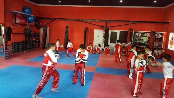 İkra Spor Kulübü - 6. Fotoğraf İkra Spor Kulübü - 6. Fotoğraf