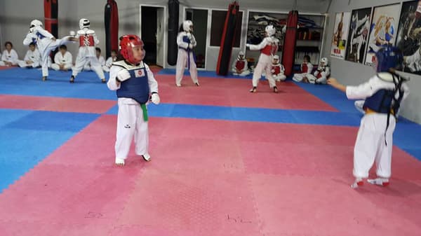 İkra Spor Kulübü - 20. Fotoğraf İkra Spor Kulübü - 20. Fotoğraf