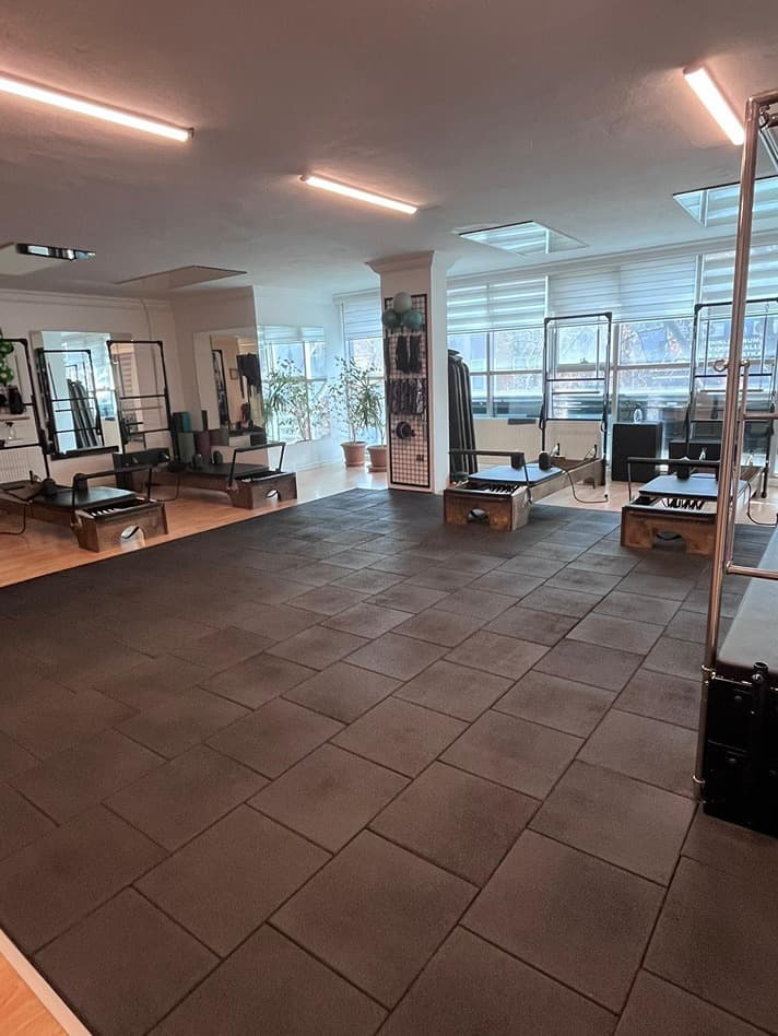 Switch Zone Performance Club - Beysukent  Pilates Trapeze - 4. Fotoğraf