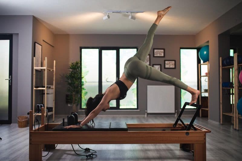Jungle Pilates Training Studio - Demetevler Pilates Cadillac - 2. Fotoğraf