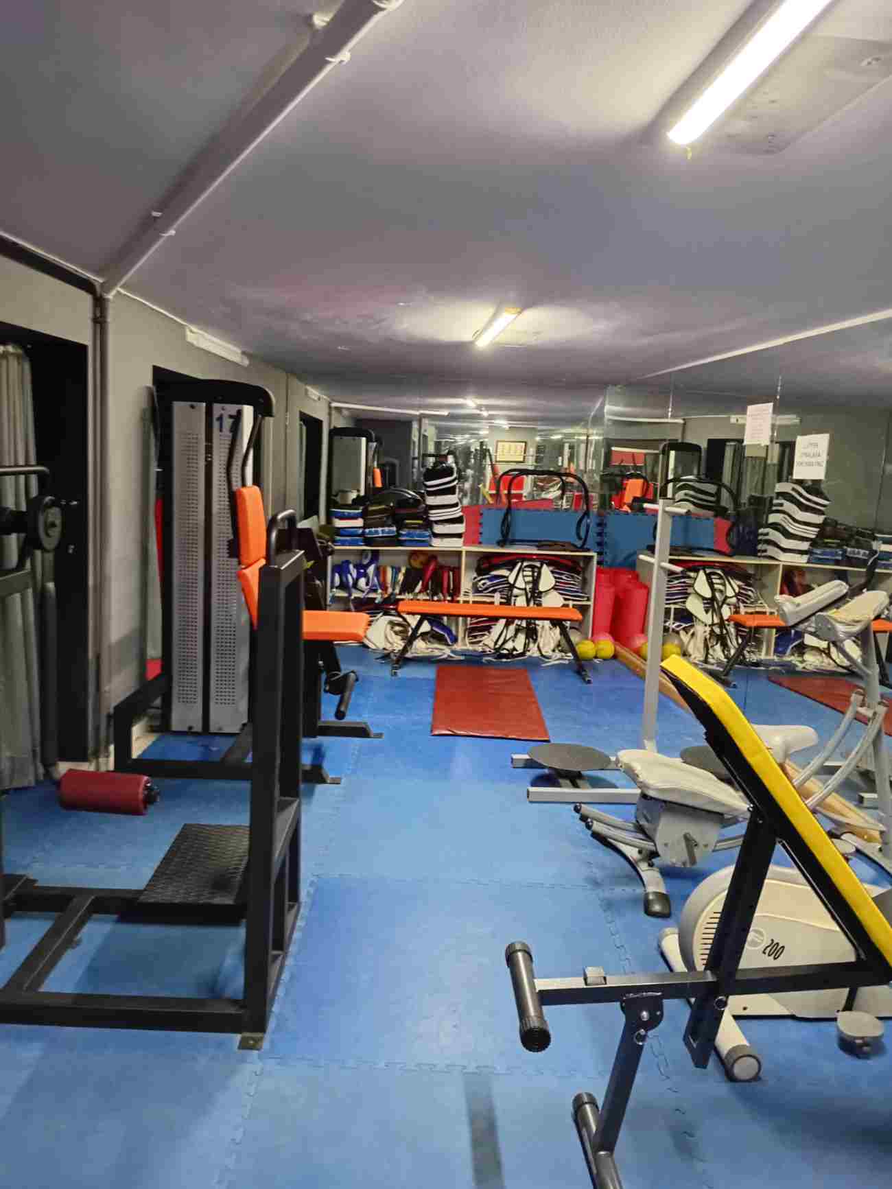 CSR Sports Center - Sancak Body Building (Vücut Geliştirme) - 4. Fotoğraf