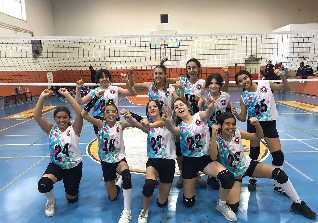 Filenin Yıldızları Voleybol Okulları - Dikmen - Oran  Voleybol - 3. Fotoğraf