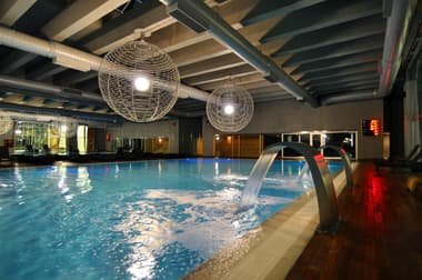 Base Life Club Base Life Club