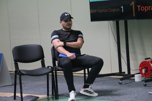 Başkent Badminton Akademi - 16. Fotoğraf Başkent Badminton Akademi - 16. Fotoğraf