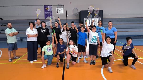 Başkent Badminton Akademi - 1. Fotoğraf Başkent Badminton Akademi - 1. Fotoğraf