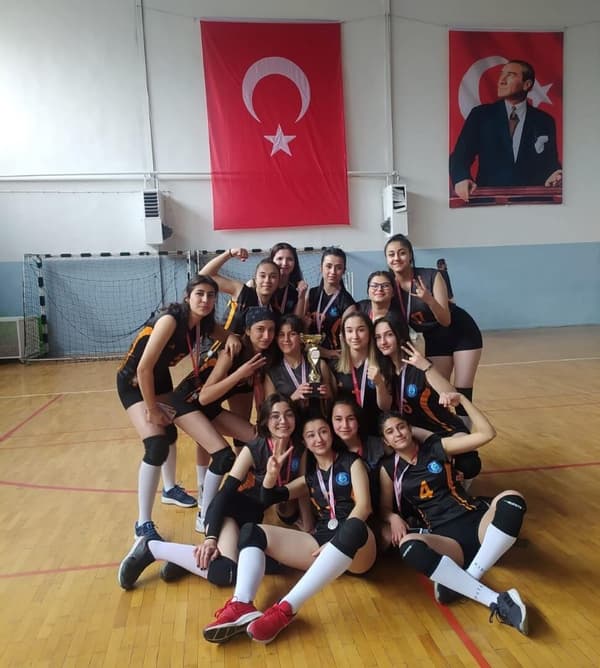 Mehmet Emin Resulzade Spor Kulübü - 10. Fotoğraf