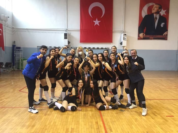 Mehmet Emin Resulzade Spor Kulübü - 1. Fotoğraf