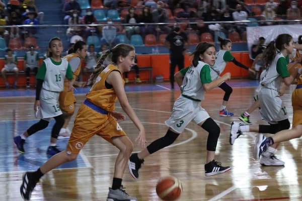 Mehmet Emin Resulzade Spor Kulübü - 14. Fotoğraf