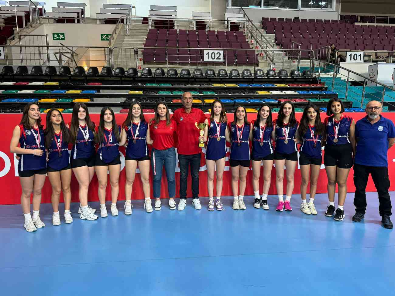 Anadolubeyi Spor Kulübü - Kızılay  Kapalı Spor Salonu Kiralama - 3. Fotoğraf