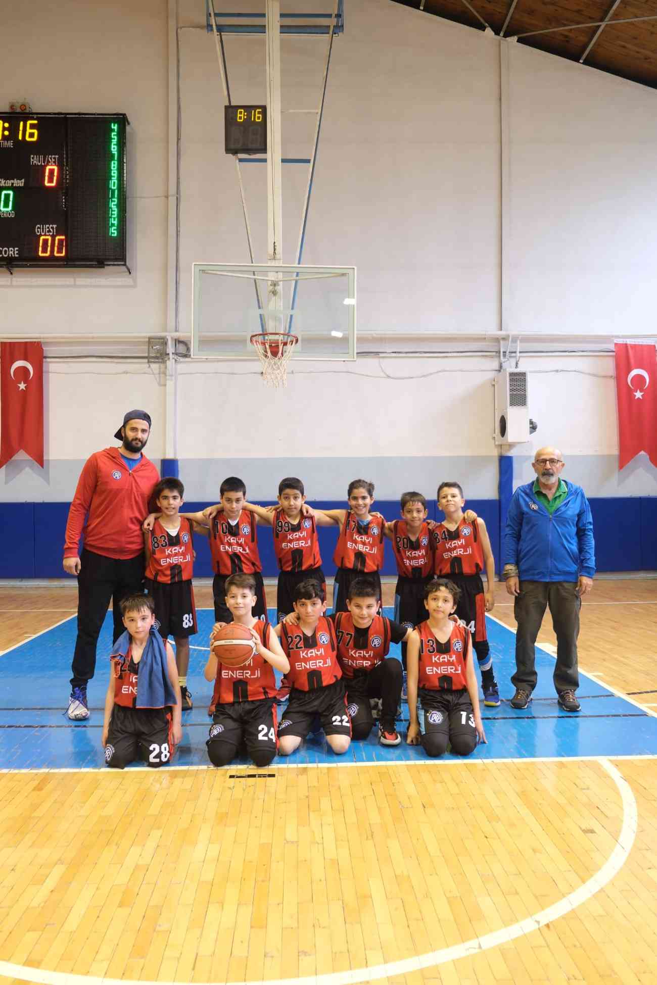 Anadolubeyi Spor Kulübü - Kızılay  Kapalı Spor Salonu Kiralama - 4. Fotoğraf