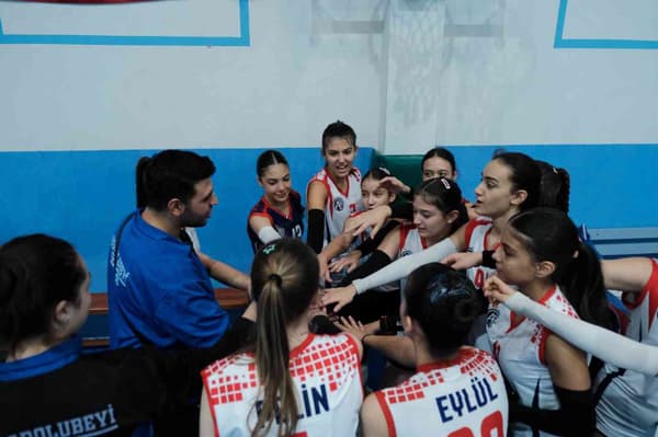 Anadolubeyi Spor Kulübü - 9. Fotoğraf Anadolubeyi Spor Kulübü - 9. Fotoğraf