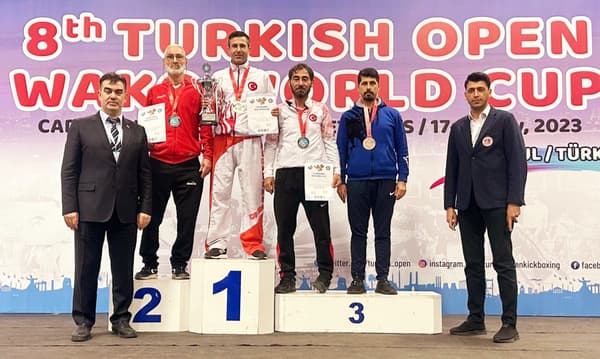 Şenol Kaysi Spor Akademisi - 30. Fotoğraf Şenol Kaysi Spor Akademisi - 30. Fotoğraf