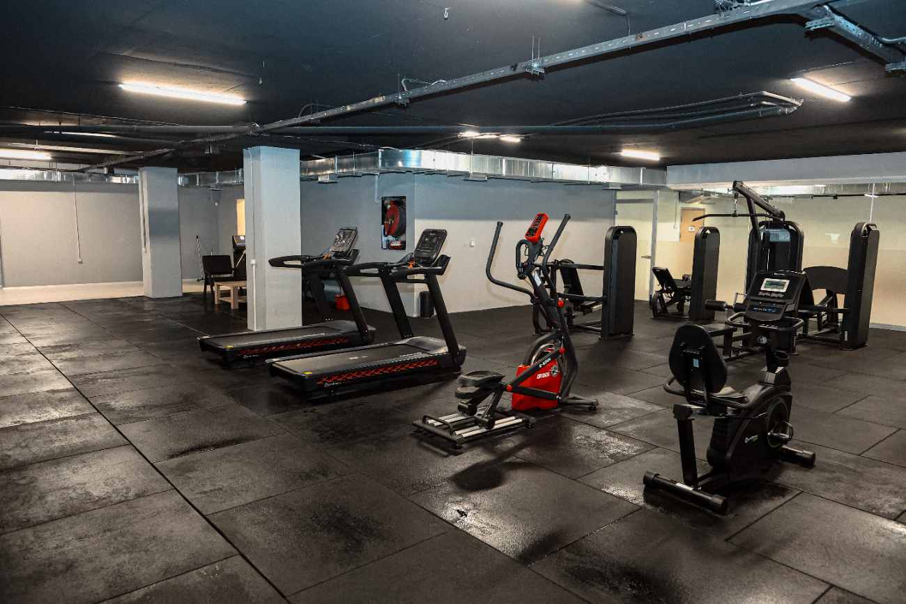 Uni Gym - 2. Fotoğraf