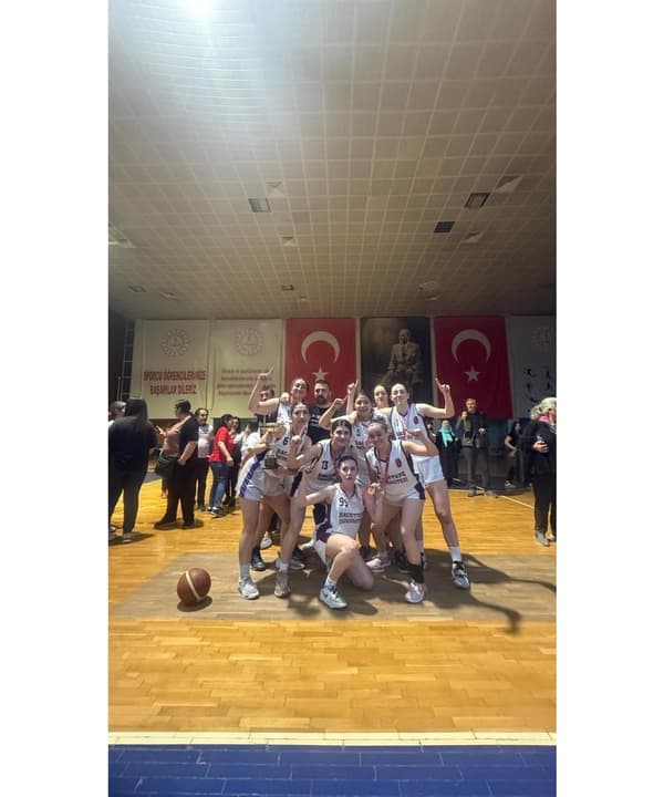 Hacettepe Basketbol Kulübü - 3. Fotoğraf Hacettepe Basketbol Kulübü - 3. Fotoğraf