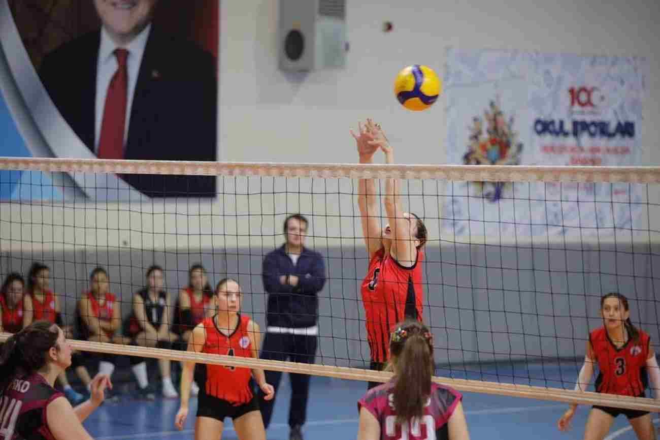 Başkent Çankayagücü Spor Kulübü - Balgat - A.Ayrancı Kapalı Spor Salonu Kiralama - 4. Fotoğraf