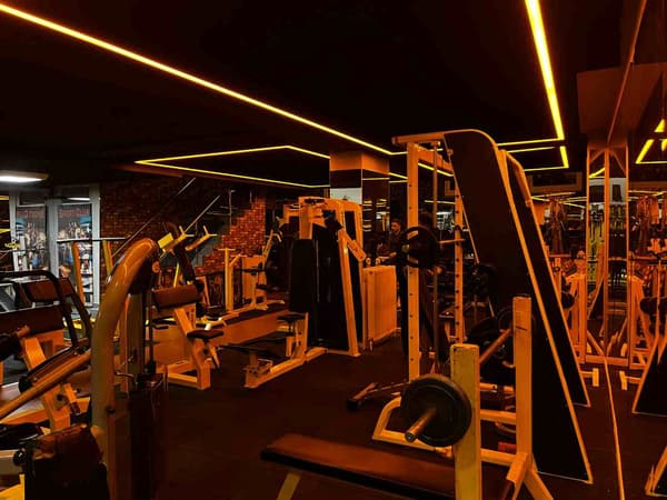 Sport Club - 5. Fotoğraf