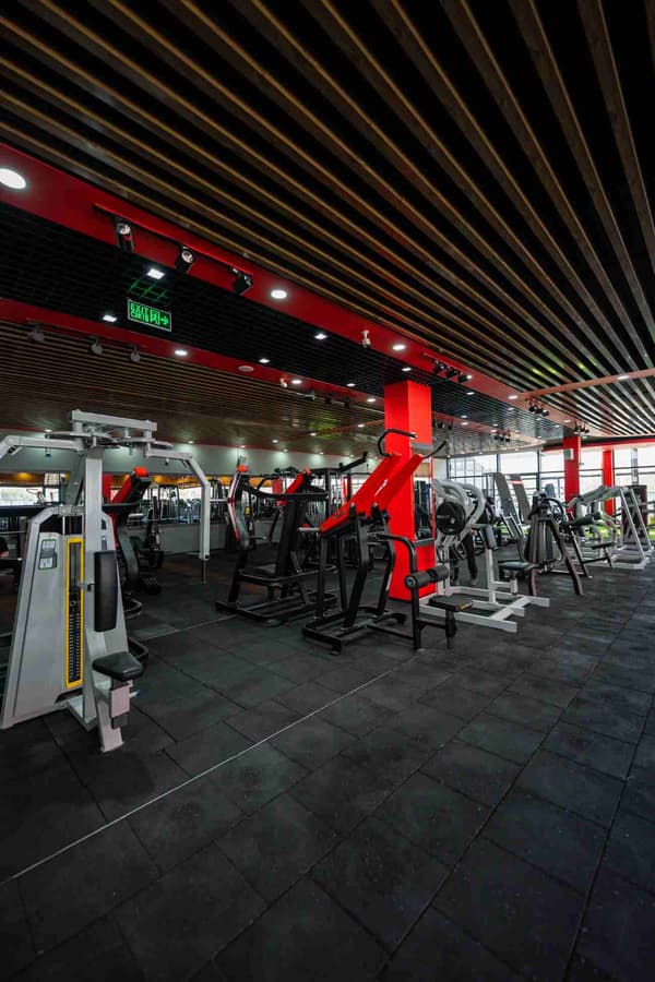 Neolife Gym - Yeni Batı - 8. Fotoğraf Neolife Gym - Yeni Batı - 8. Fotoğraf