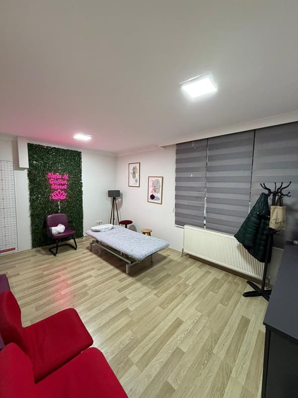 Uzm. Fzt. Nursena Güçlü Sayın Pİlates  - 3. Fotoğraf