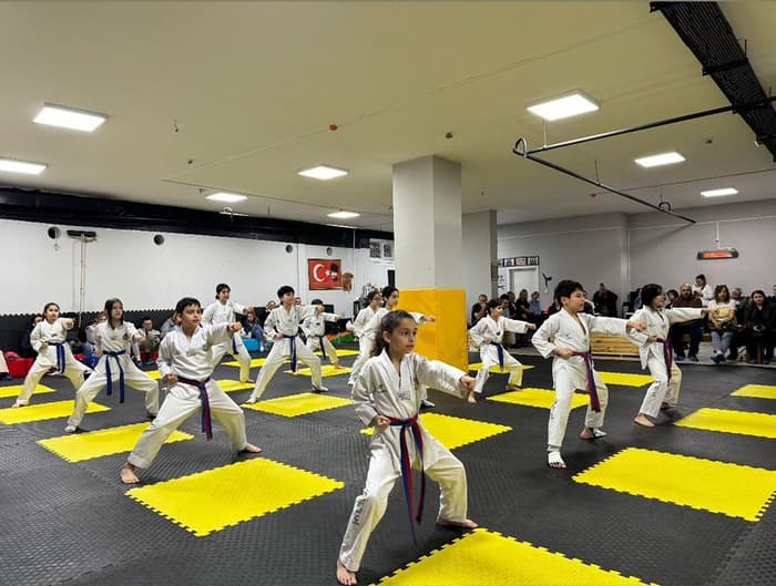 Jet Spor Kulübü - İncek  - 5. Fotoğraf